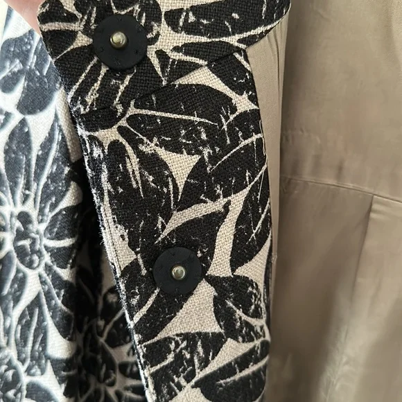 Michael Kors Black Floral Swing Jacket Size 1X - Picture 6 of 11